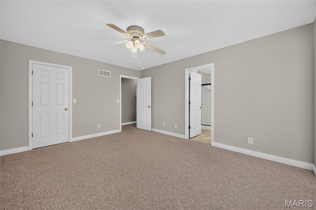 384-386 Shadow Pines Drive