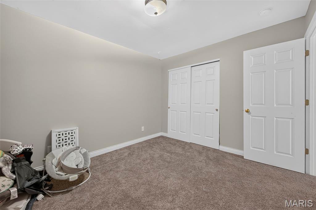 384-386 Shadow Pines Drive