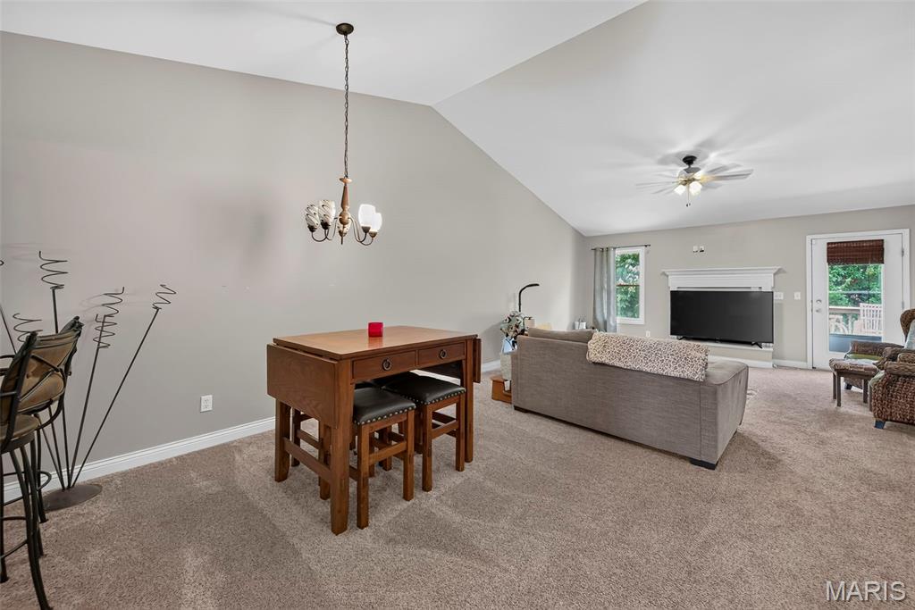 384-386 Shadow Pines Drive