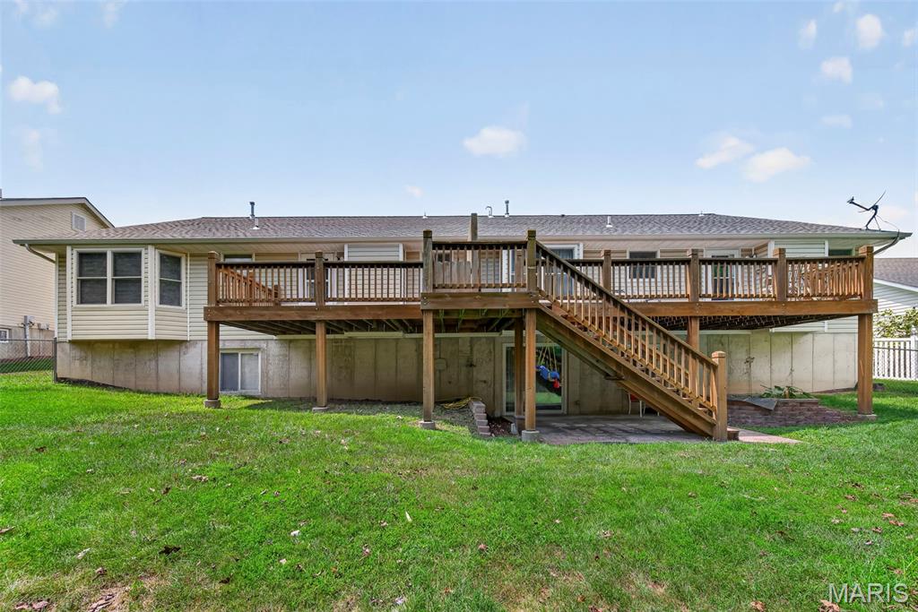 384-386 Shadow Pines Drive