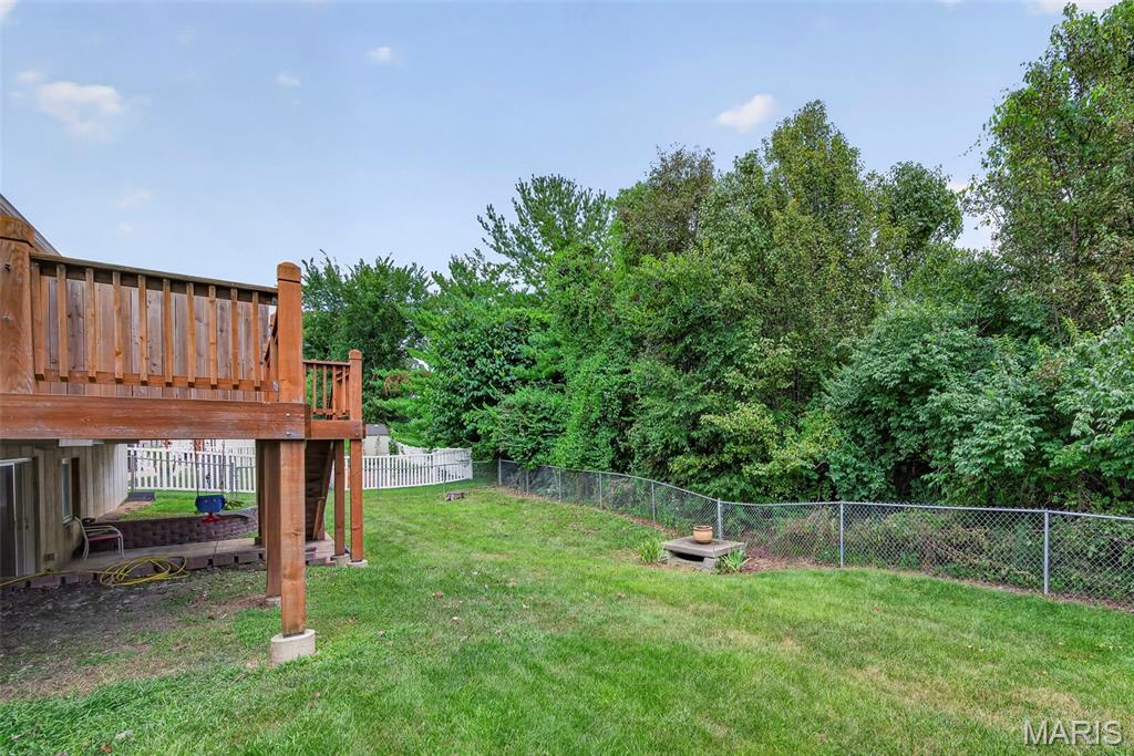 384-386 Shadow Pines Drive