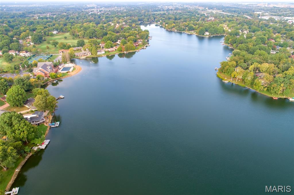 612 Lakewood Drive