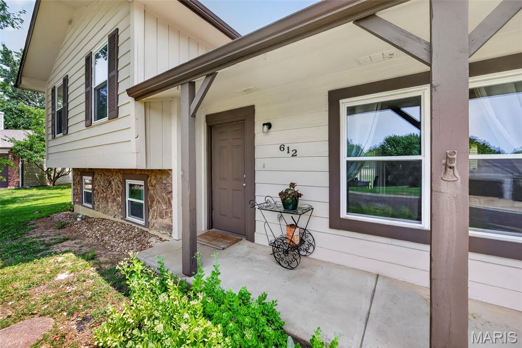612 Lakewood Drive