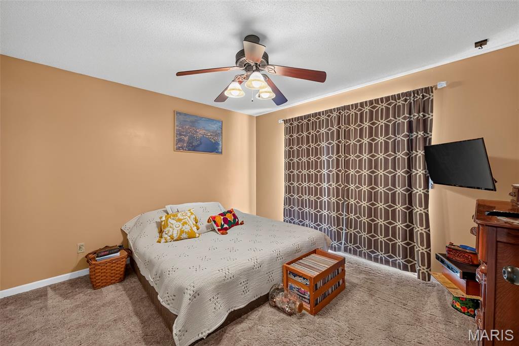 612 Lakewood Drive