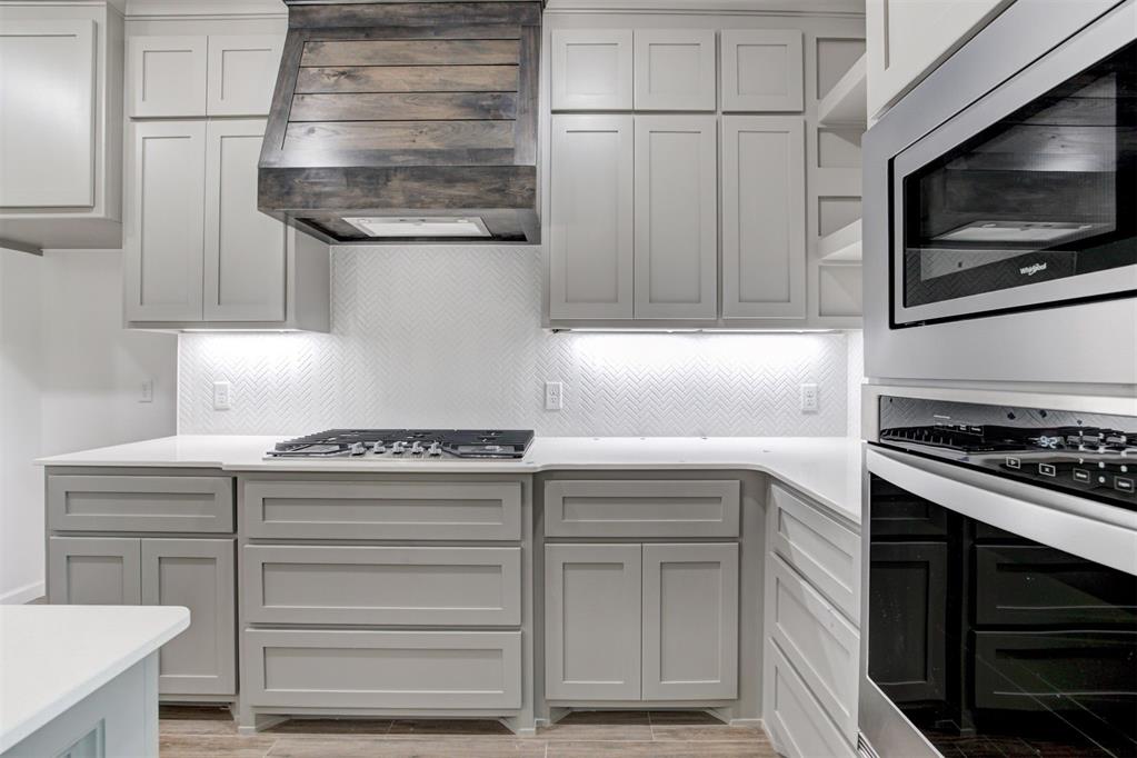 3301 Canadian Trails Court