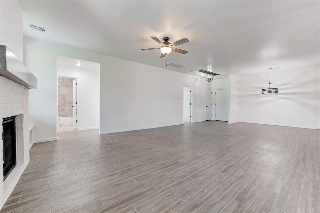 3301 Canadian Trails Court