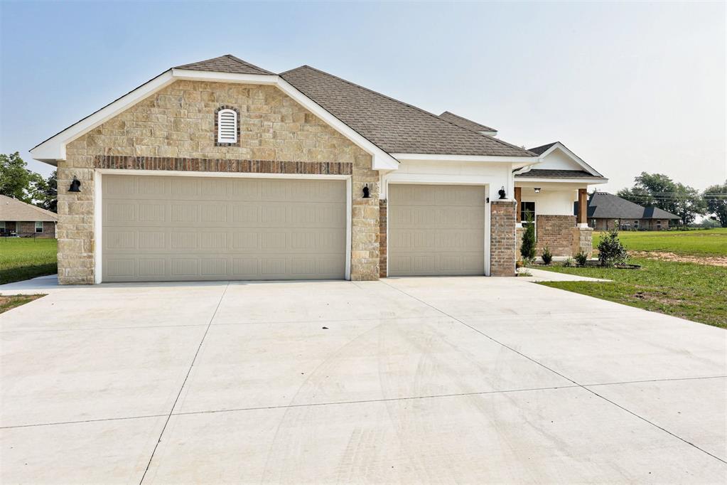 3301 Canadian Trails Court