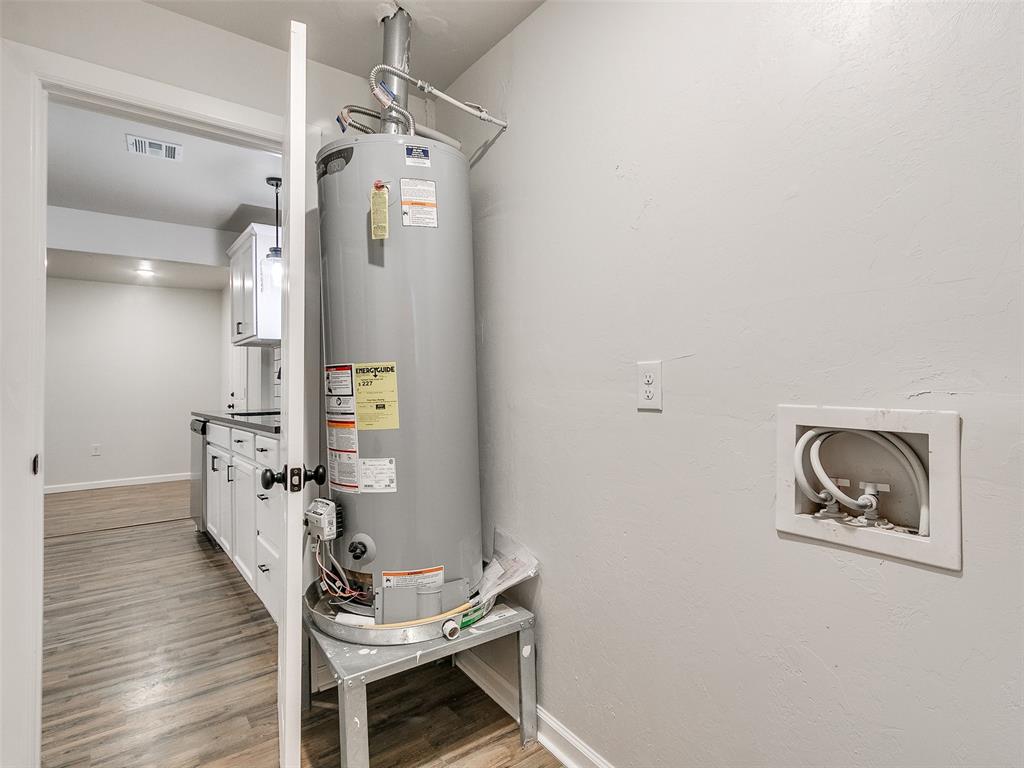 602 E Cleveland Avenue