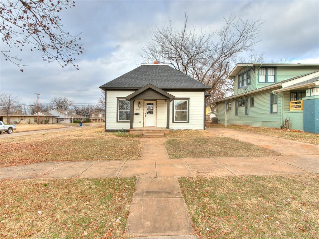 602 E Cleveland Avenue