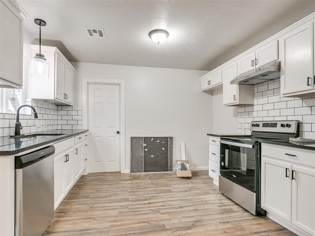 602 E Cleveland Avenue