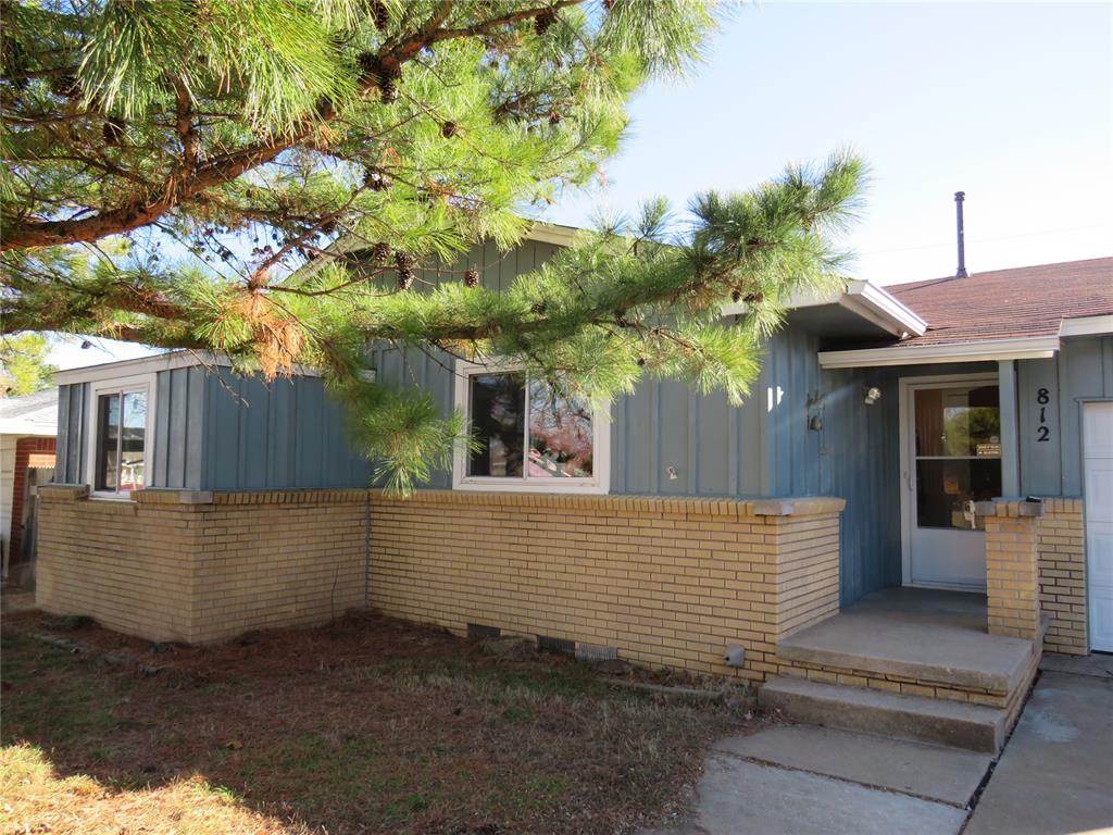 812 E Mosier Street