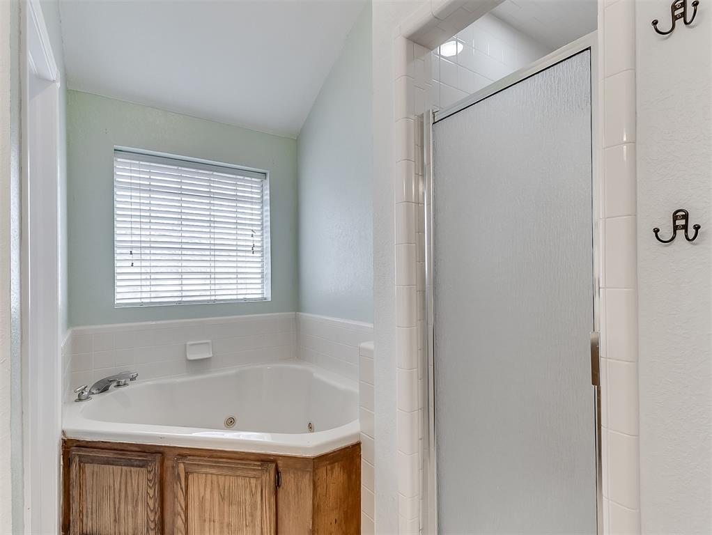 1816 N Shawnee Trail