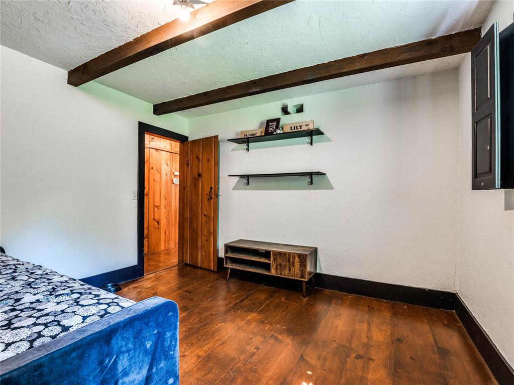 11308 N Miller Avenue