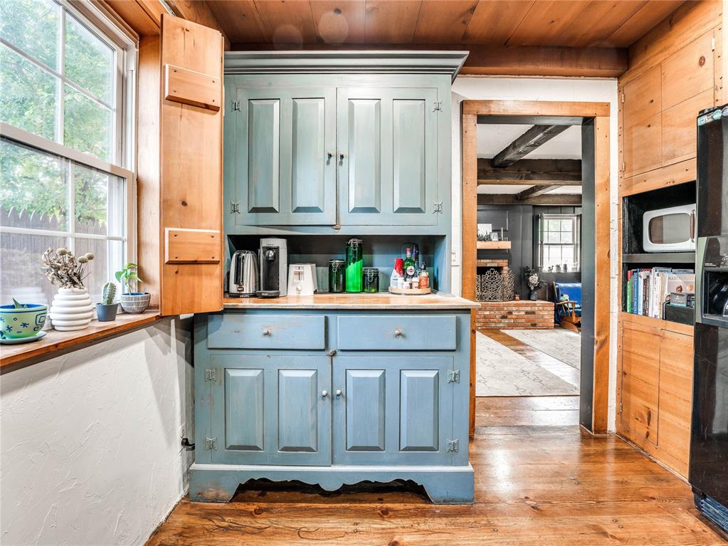 11308 N Miller Avenue