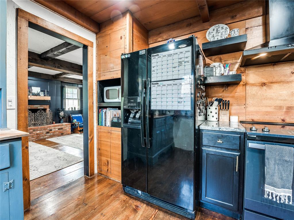 11308 N Miller Avenue