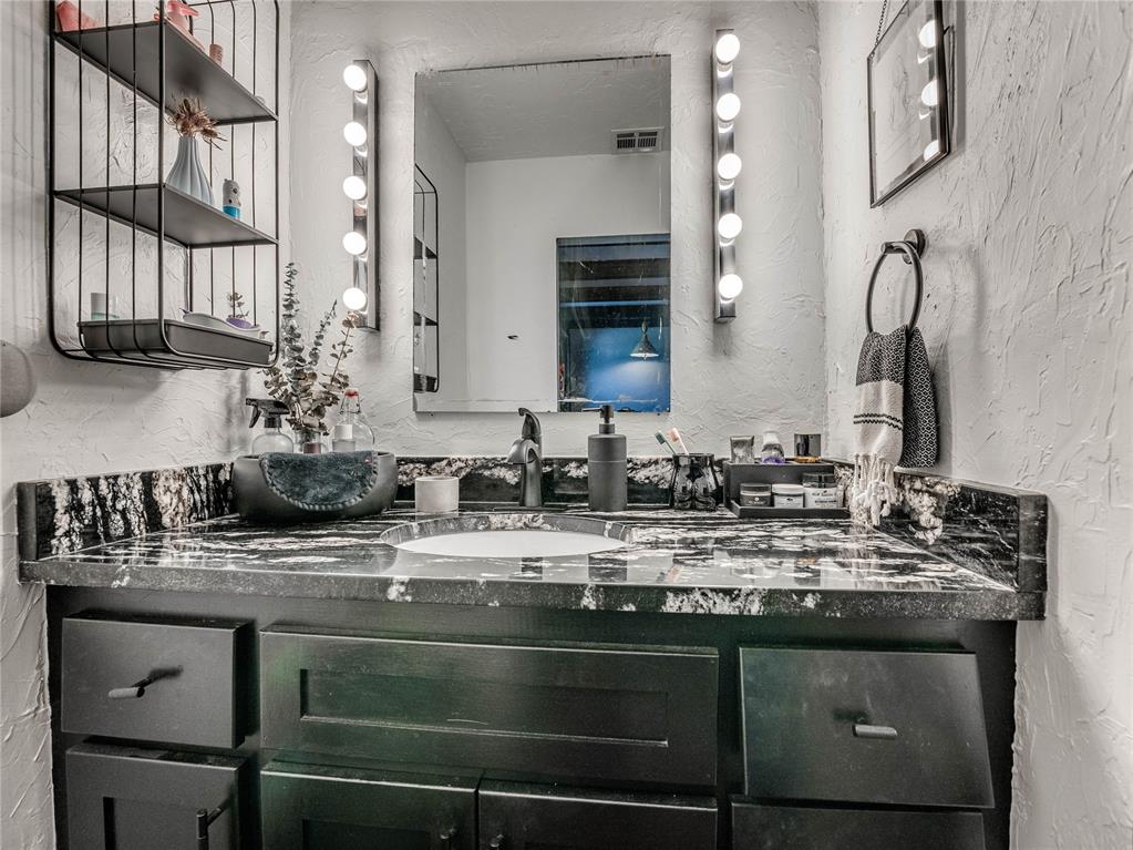 11308 N Miller Avenue