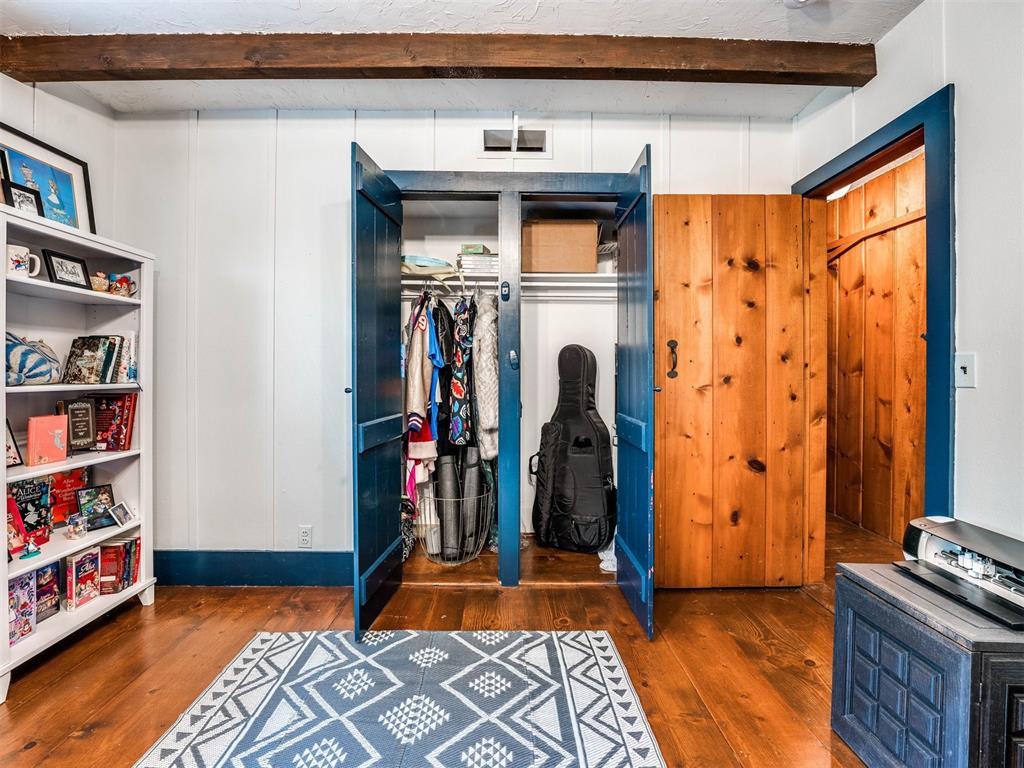 11308 N Miller Avenue