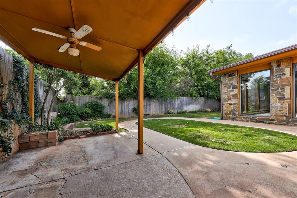 7312 Kingsridge Road