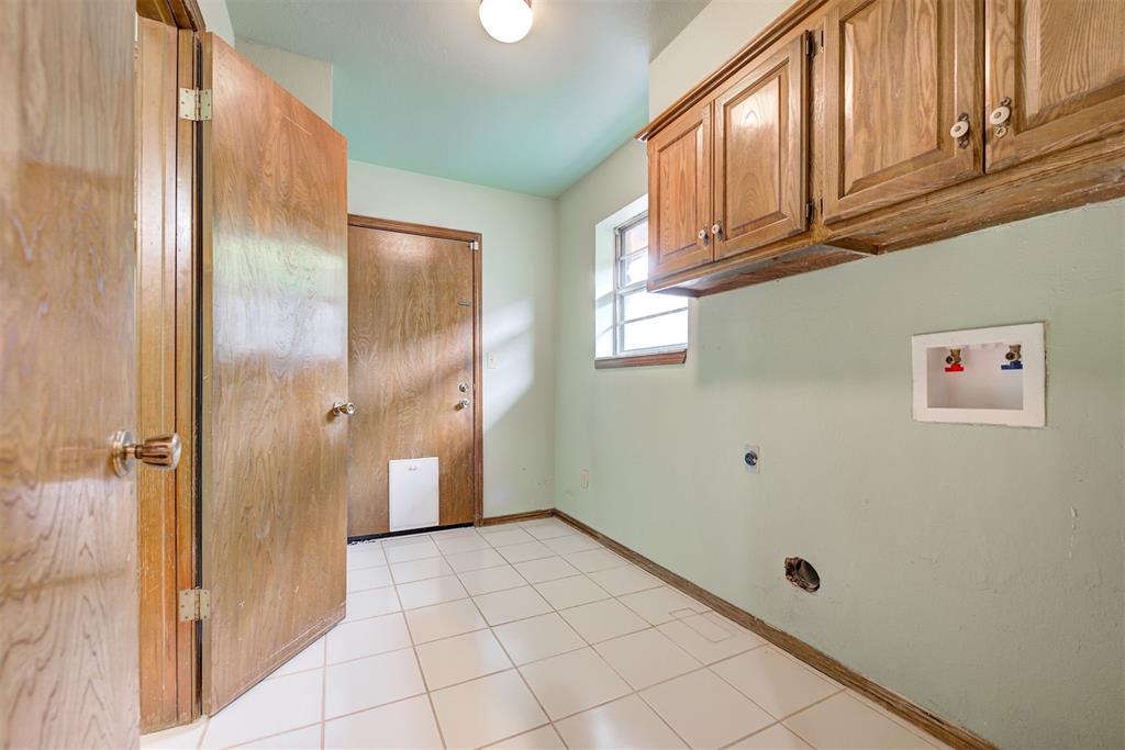 7312 Kingsridge Road