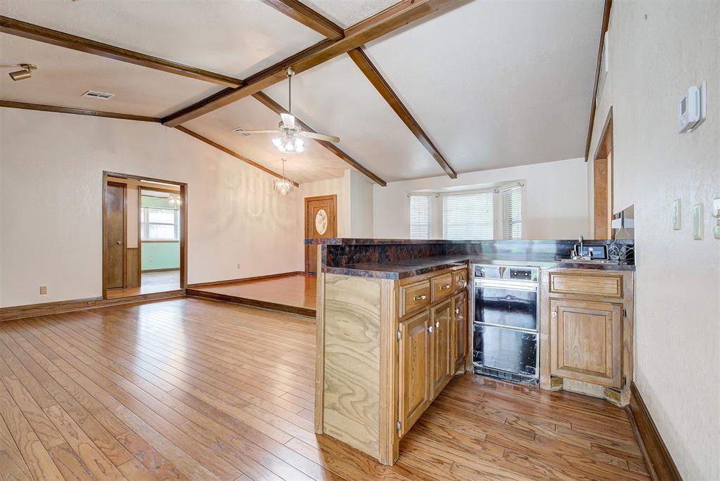 7312 Kingsridge Road