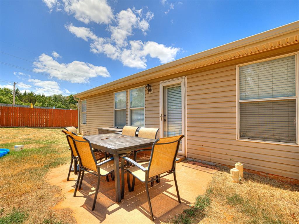 2401 Hunting Horse Trail