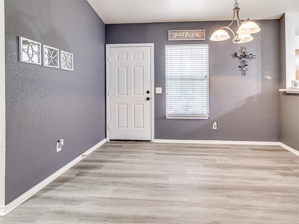 2401 Hunting Horse Trail