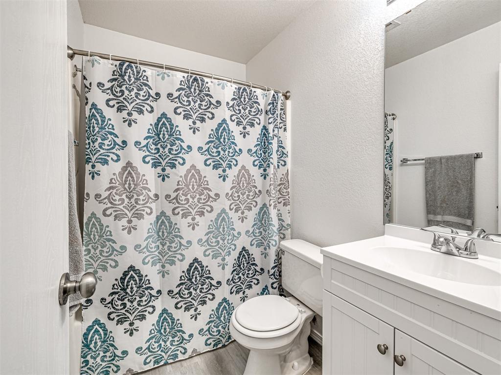 2401 Hunting Horse Trail