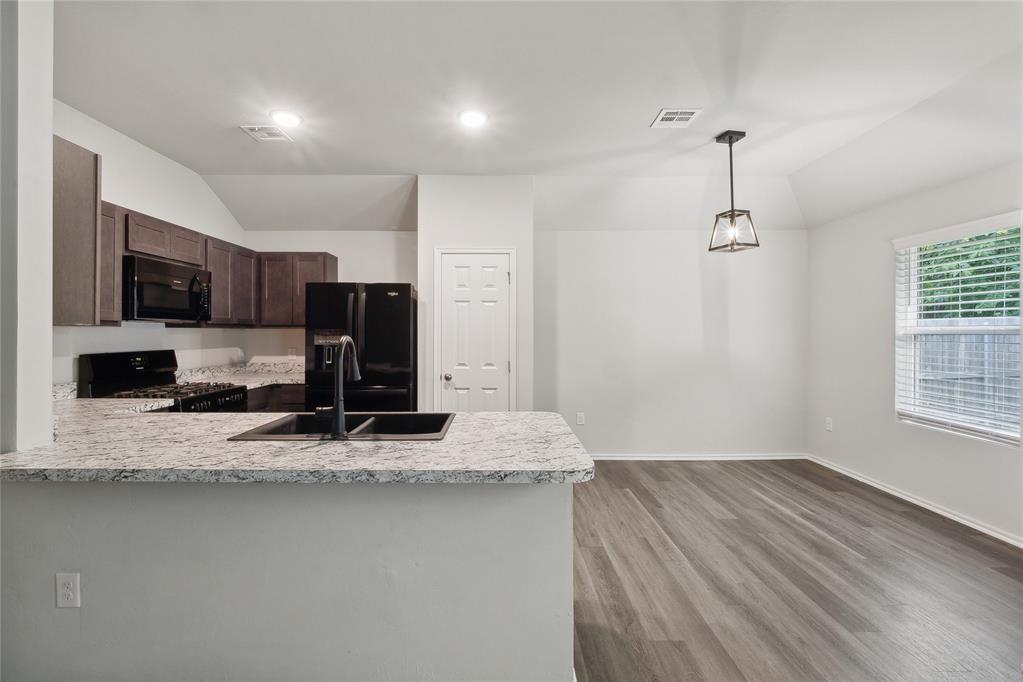 826 Highgarden Circle