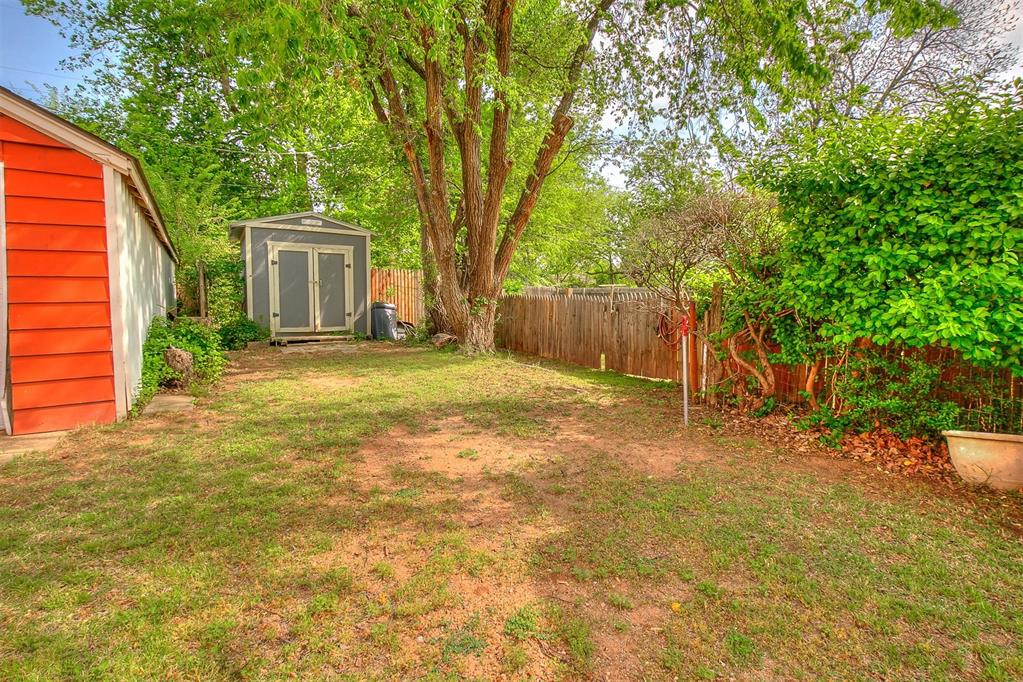 1115 W Eufaula Street