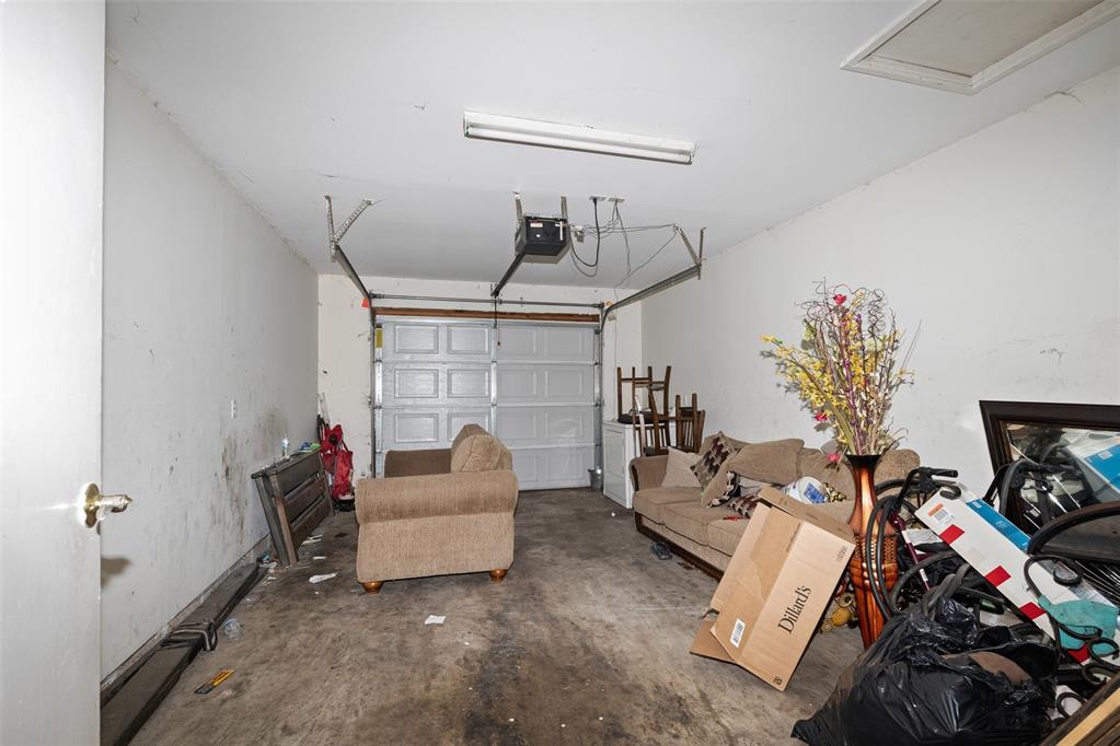 5608 Julie Court Unit: 5608&5610