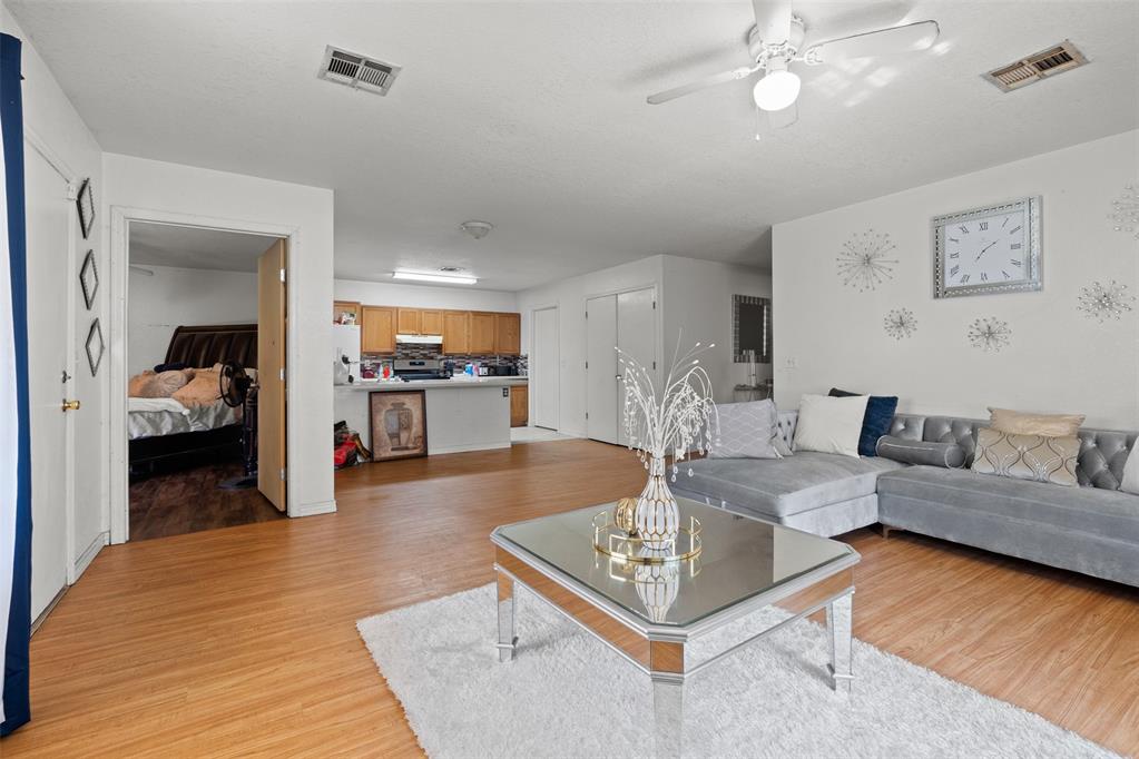 5608 Julie Court Unit: 5608&5610