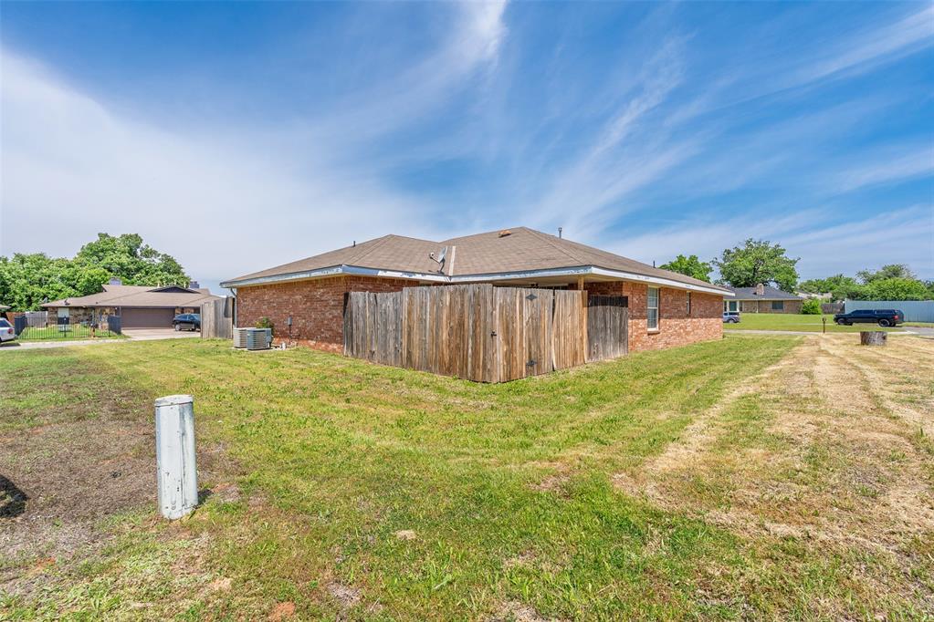 5608 Julie Court Unit: 5608&5610