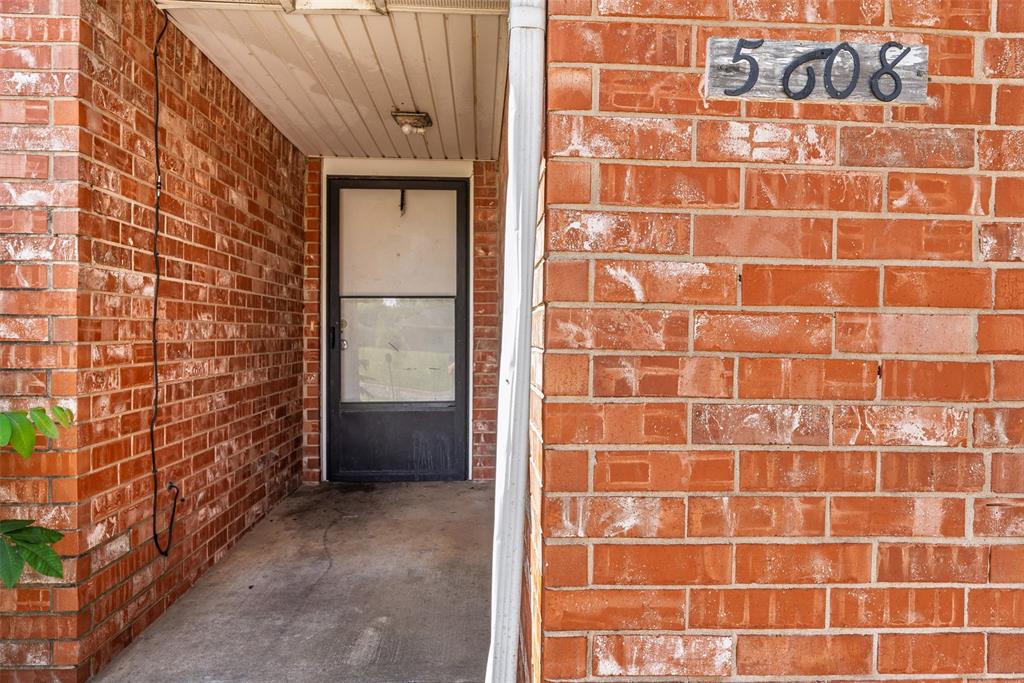 5608 Julie Court Unit: 5608&5610