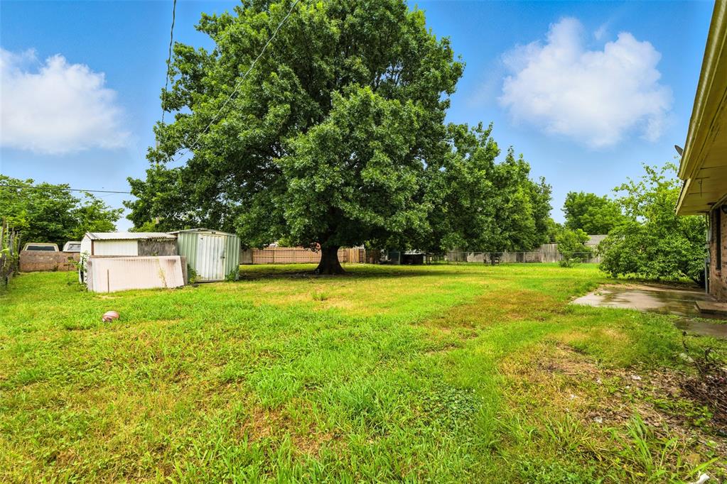 2725 SW Grand Boulevard