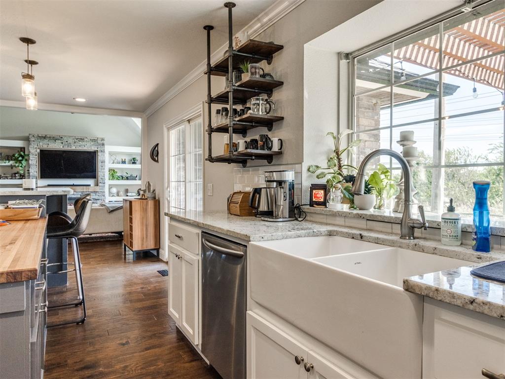 2932 Canyon Oaks Court