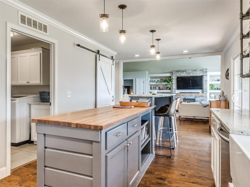 2932 Canyon Oaks Court