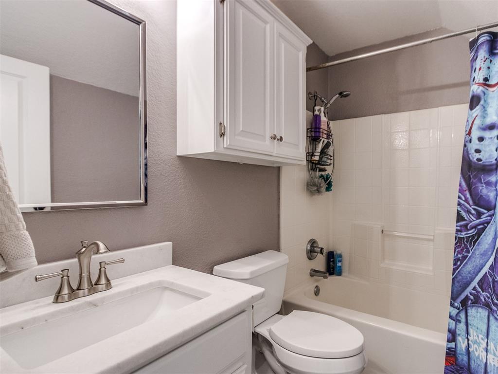 2932 Canyon Oaks Court