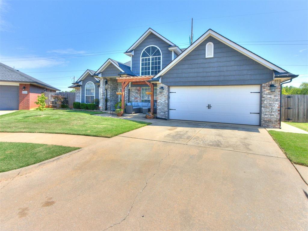 2932 Canyon Oaks Court