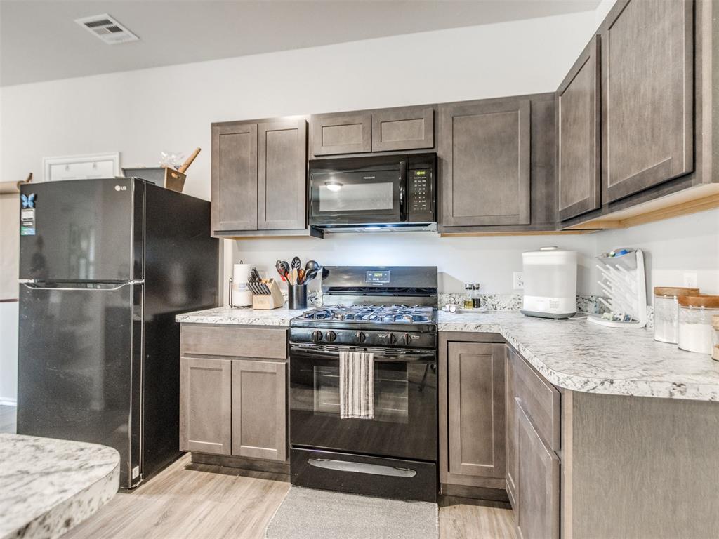 823 Highgarden Circle