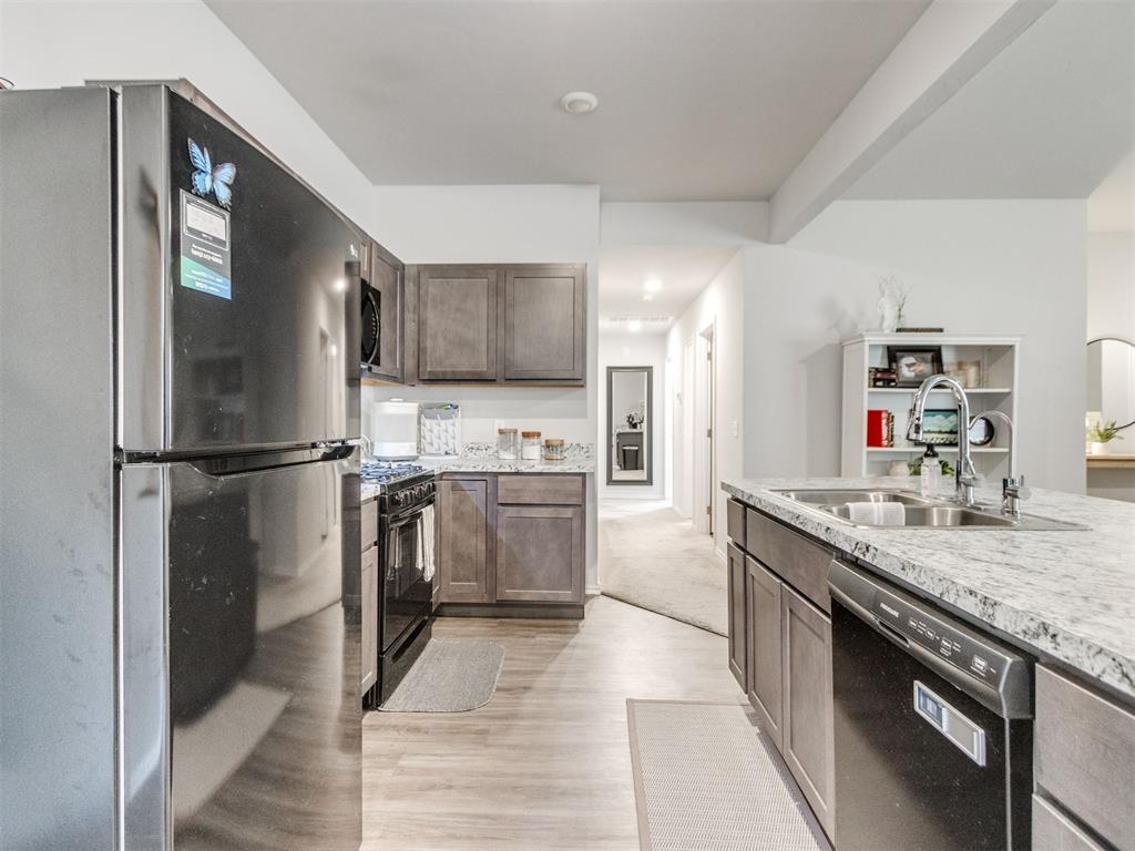 823 Highgarden Circle