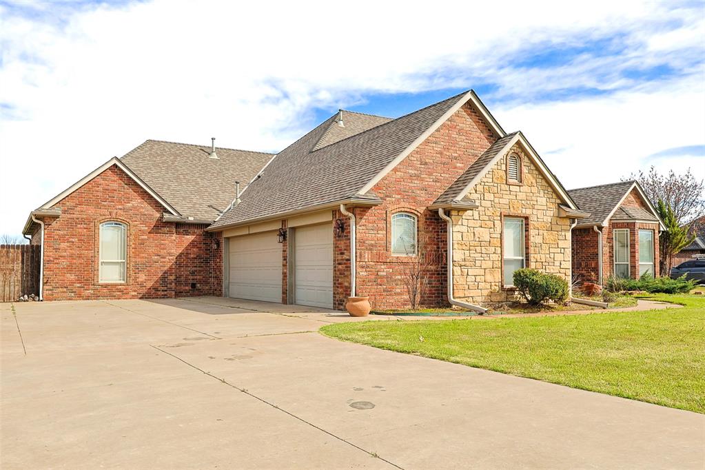 18411 Wild Horse Trail