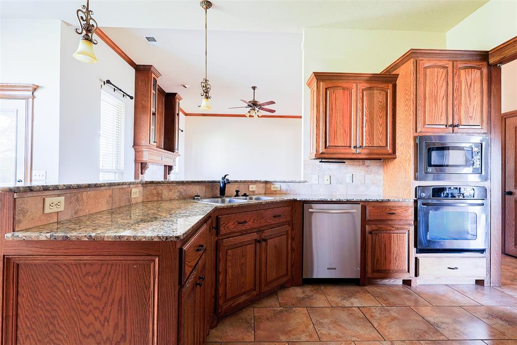 18411 Wild Horse Trail