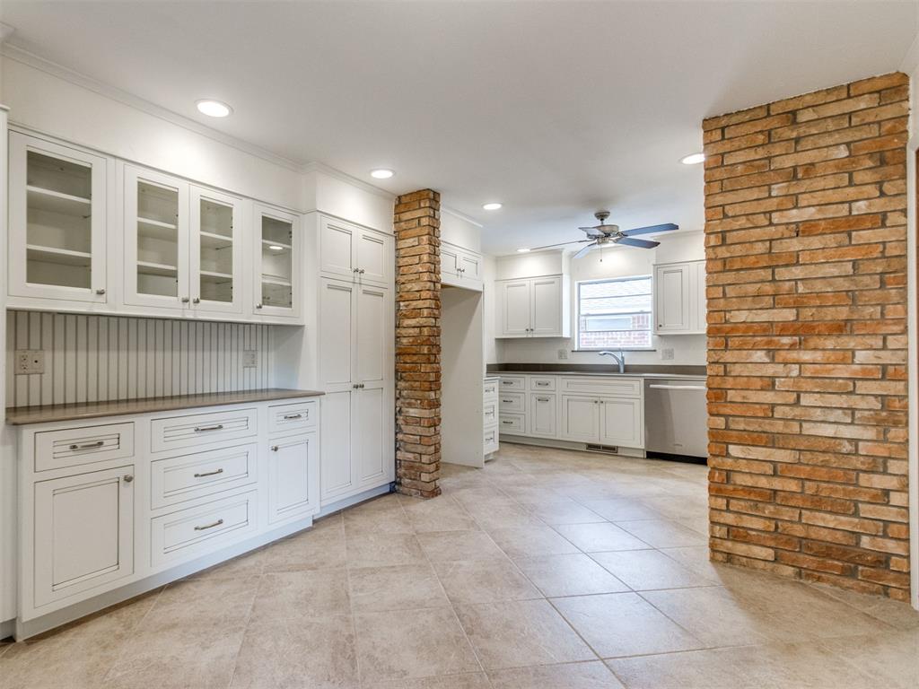 3112 Brookhollow Road