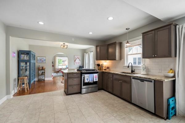 1127 W Symmes Street