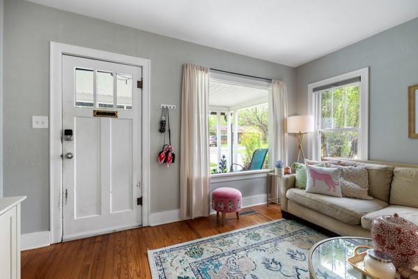 1127 W Symmes Street