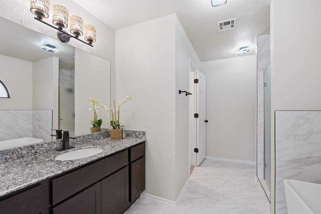 11909 Moon Beam Drive
