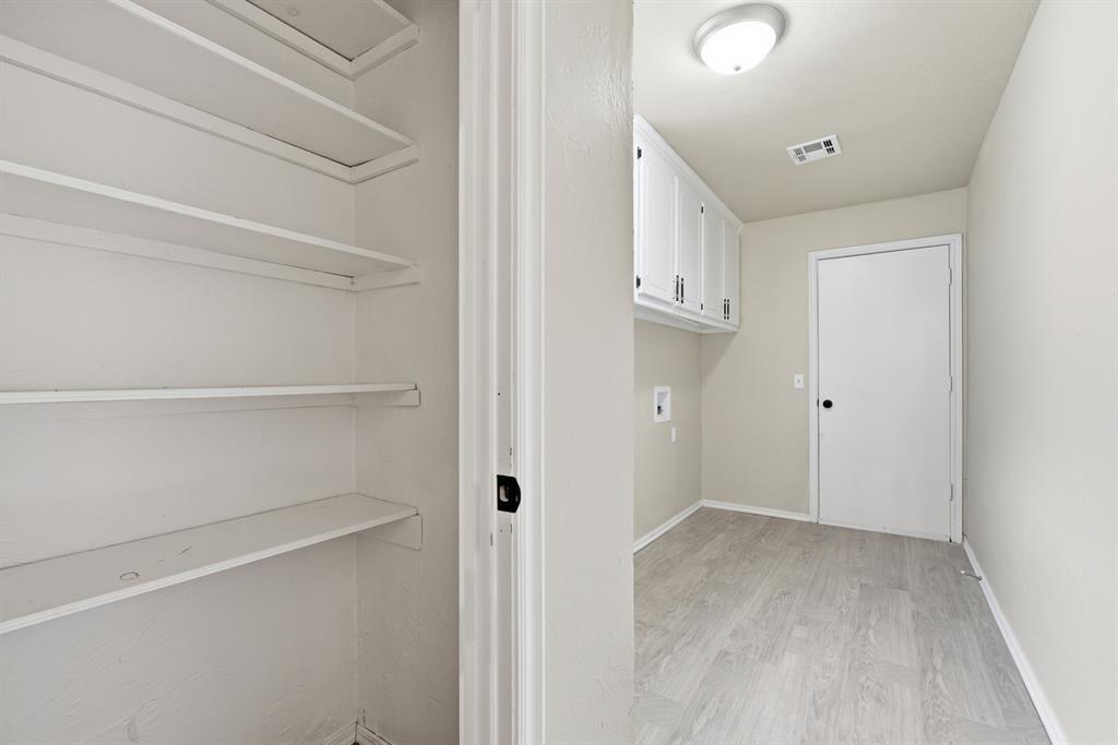11909 Moon Beam Drive