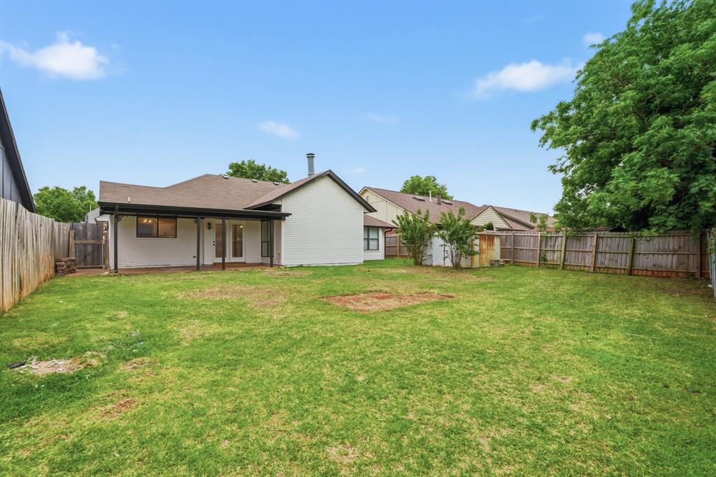 11909 Moon Beam Drive