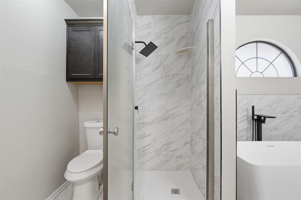 11909 Moon Beam Drive