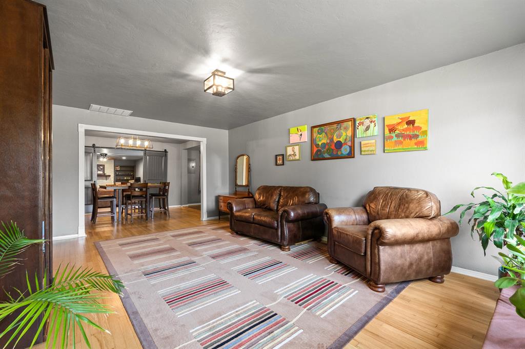 1212 Ann Arbor Drive